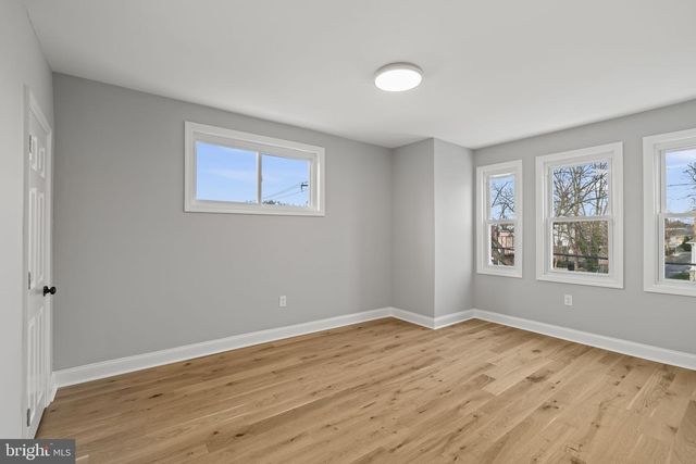 314 E MONTANA ST, Philadelphia, PA 19119