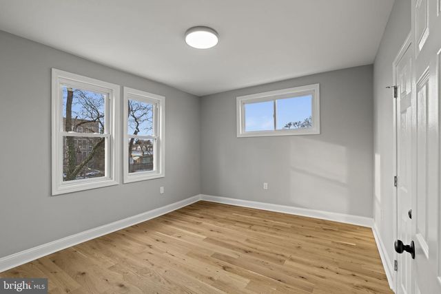 314 E MONTANA ST, Philadelphia, PA 19119