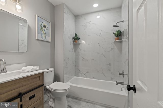 314 E MONTANA ST, Philadelphia, PA 19119