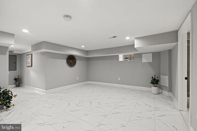 314 E MONTANA ST, Philadelphia, PA 19119