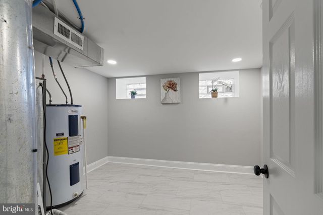 314 E MONTANA ST, Philadelphia, PA 19119