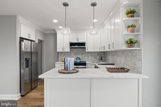 314 E MONTANA ST, Philadelphia, PA 19119