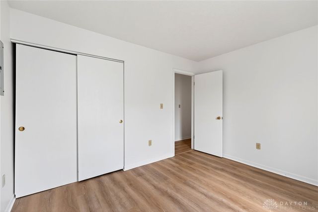 518 Regal Avenue, West Carrollton, OH 45449