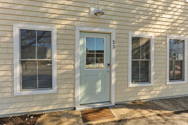 53 Dillingham Ave, Sandwich, MA 02563