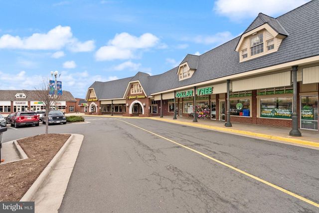 14379 ROUND LICK LN, Centreville, VA 20120