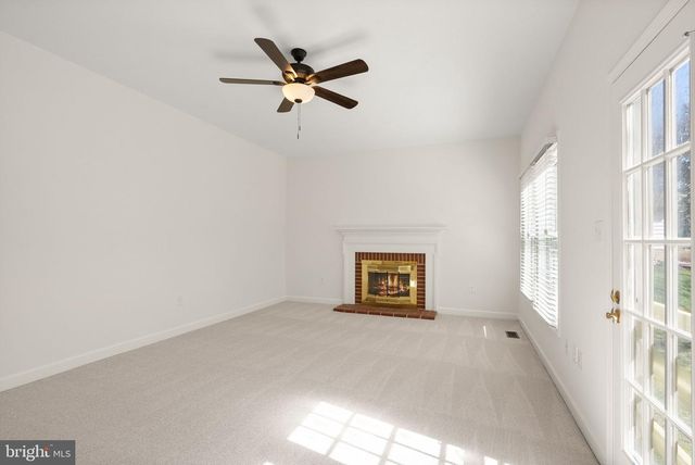 14379 ROUND LICK LN, Centreville, VA 20120