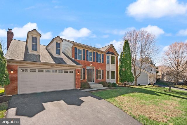 14379 ROUND LICK LN, Centreville, VA 20120