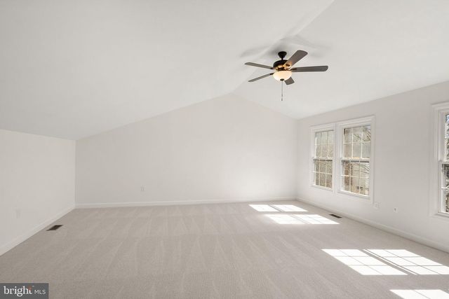 14379 ROUND LICK LN, Centreville, VA 20120