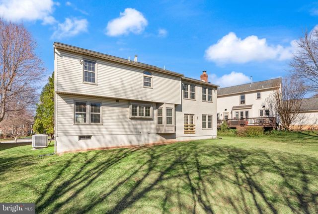 14379 ROUND LICK LN, Centreville, VA 20120