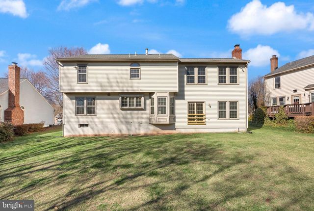 14379 ROUND LICK LN, Centreville, VA 20120