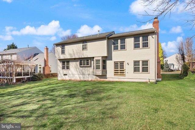 14379 ROUND LICK LN, Centreville, VA 20120