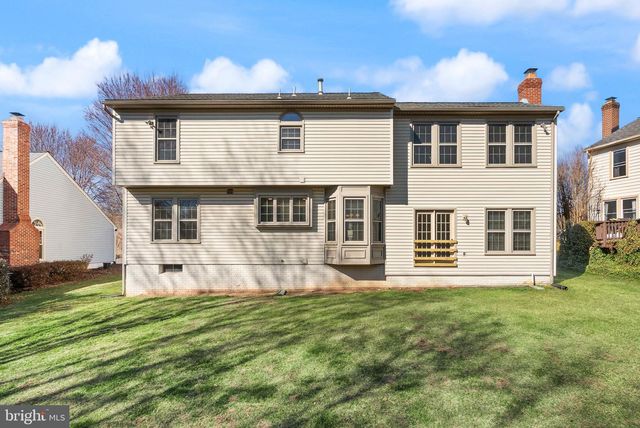 14379 ROUND LICK LN, Centreville, VA 20120