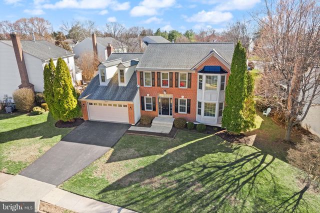 14379 ROUND LICK LN, Centreville, VA 20120