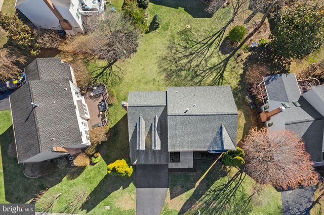 14379 ROUND LICK LN, Centreville, VA 20120