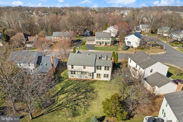 14379 ROUND LICK LN, Centreville, VA 20120