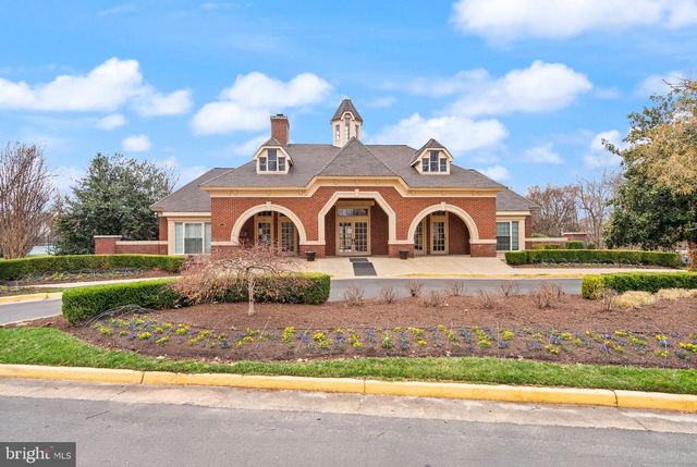 14379 ROUND LICK LN, Centreville, VA 20120