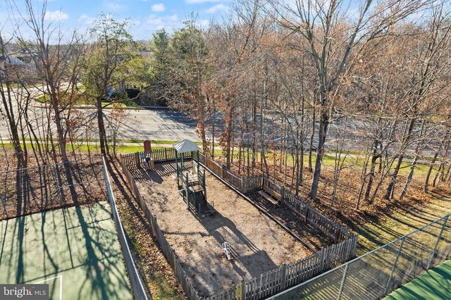 14379 ROUND LICK LN, Centreville, VA 20120