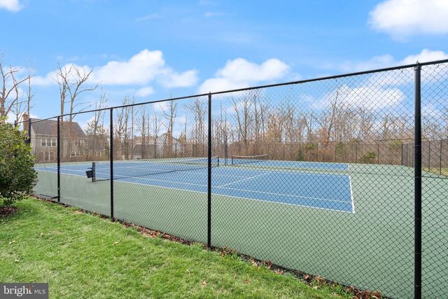 14379 ROUND LICK LN, Centreville, VA 20120