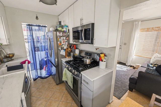 1109-1111 Grand, San Diego, CA 92109