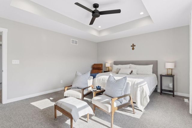 1261 Skyview Circle NW, Rochester, MN 55901