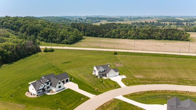 1261 Skyview Circle NW, Rochester, MN 55901