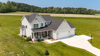 1261 Skyview Circle NW, Rochester, MN 55901