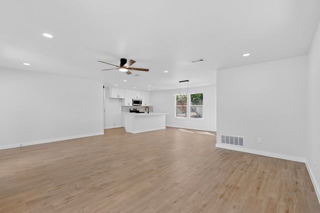 3853 Happy Canyon Drive, Dallas, TX 75241
