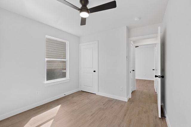 3853 Happy Canyon Drive, Dallas, TX 75241