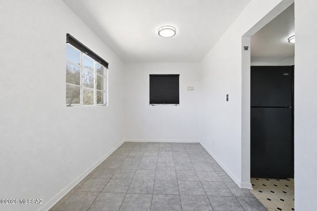 2721 E Fort Lowell Road, Tucson, AZ 85716