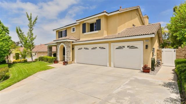 3955 Belfry Circle, Corona, CA 92883