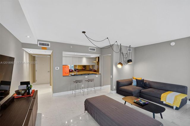 1500 Ocean Dr 507, Miami Beach, FL 33139