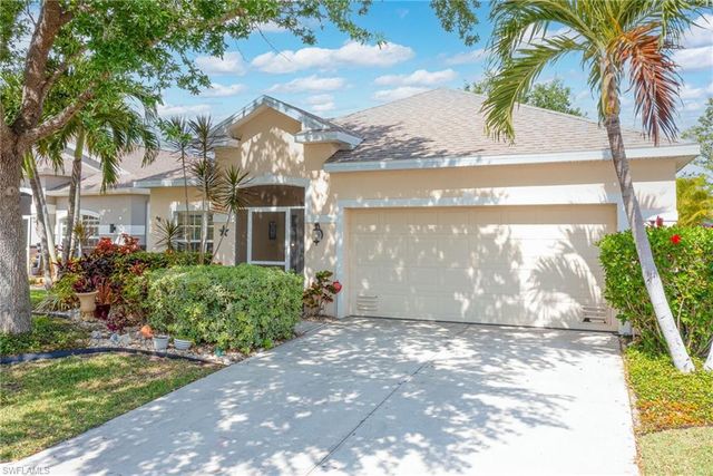 9005 Falcon Pointe LOOP, Fort Myers, FL 33912