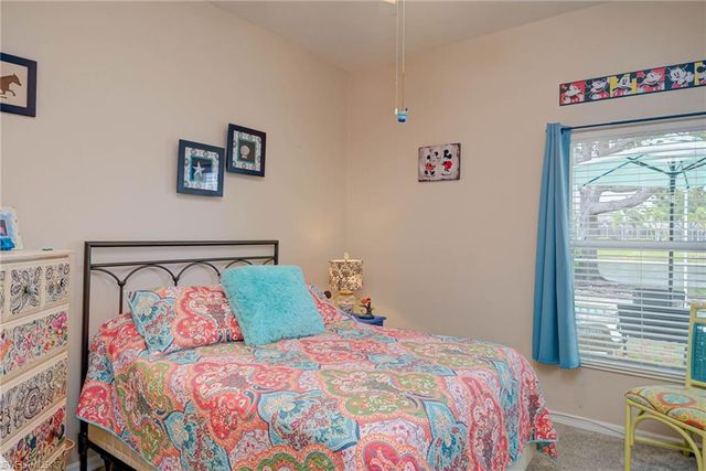 9005 Falcon Pointe LOOP, Fort Myers, FL 33912