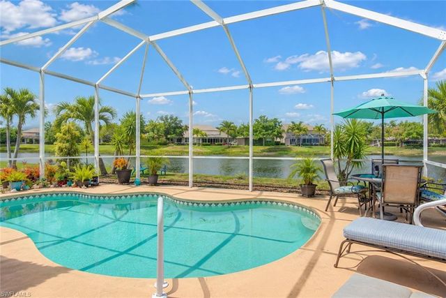 9005 Falcon Pointe LOOP, Fort Myers, FL 33912