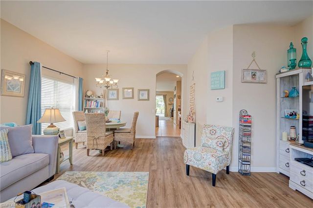 9005 Falcon Pointe LOOP, Fort Myers, FL 33912