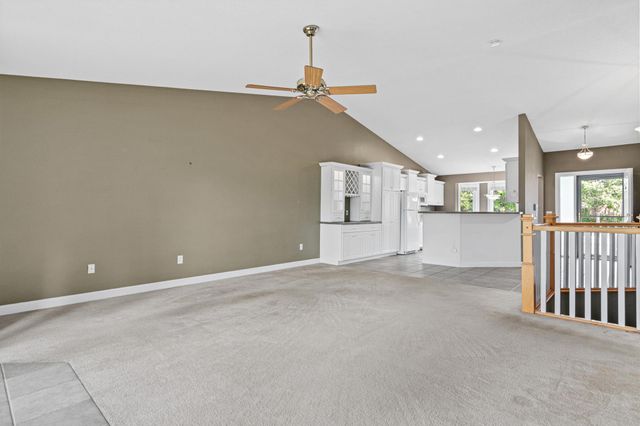 12317 74th Avenue N, Maple Grove, MN 55369