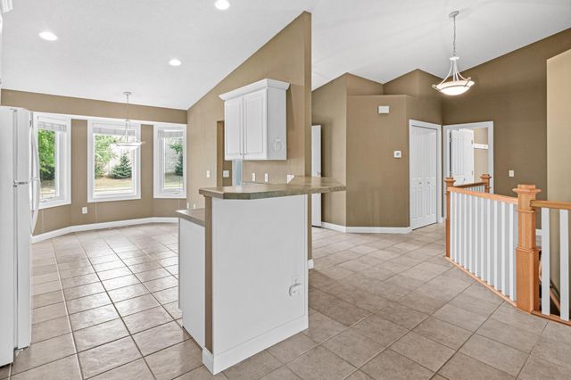 12317 74th Avenue N, Maple Grove, MN 55369