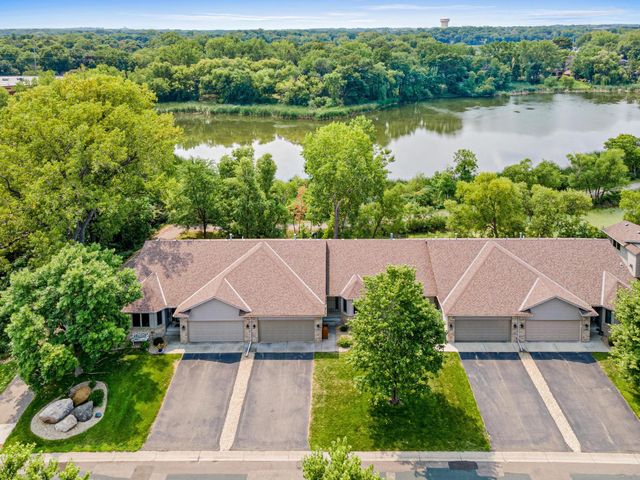 12317 74th Avenue N, Maple Grove, MN 55369