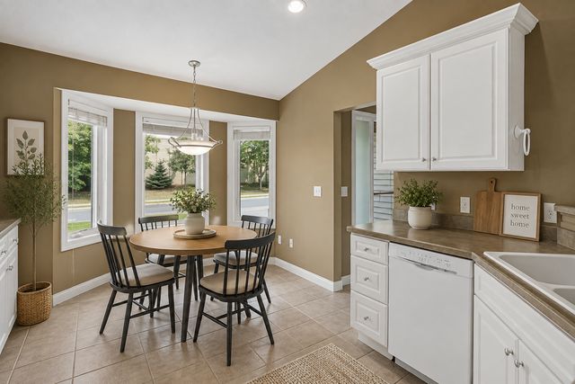 12317 74th Avenue N, Maple Grove, MN 55369