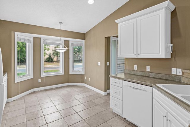 12317 74th Avenue N, Maple Grove, MN 55369