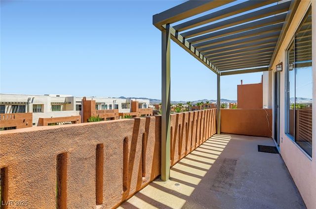 15 East Agate Avenue 503, Las Vegas, NV 89123