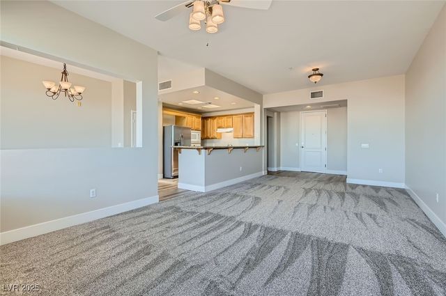 15 East Agate Avenue 503, Las Vegas, NV 89123