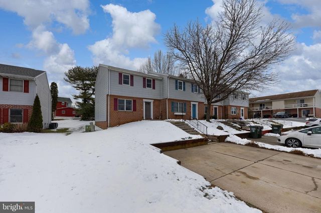 53 ORIOLE DR, Ephrata, PA 17522