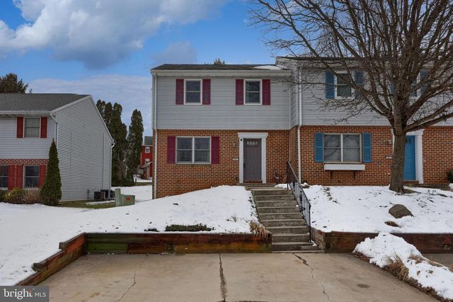 53 ORIOLE DR, Ephrata, PA 17522