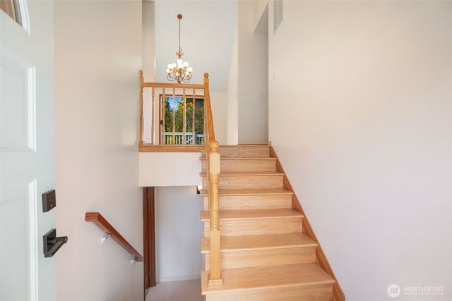 29027 13th Avenue S, Federal Way, WA 98003
