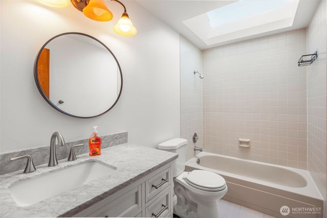 29027 13th Avenue S, Federal Way, WA 98003