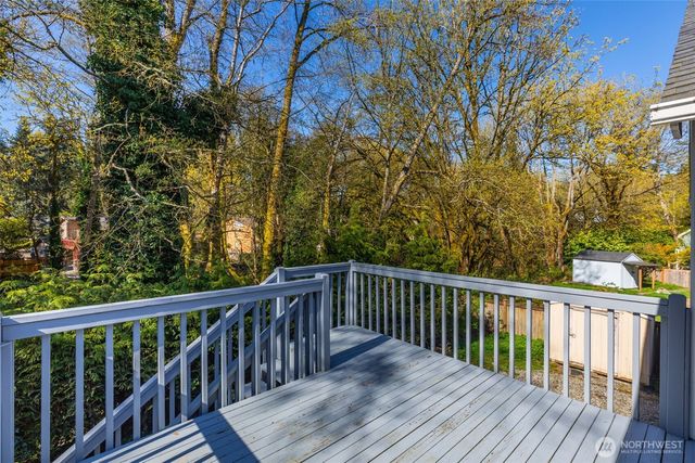 29027 13th Avenue S, Federal Way, WA 98003