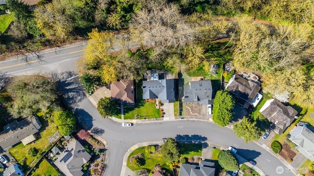 29027 13th Avenue S, Federal Way, WA 98003