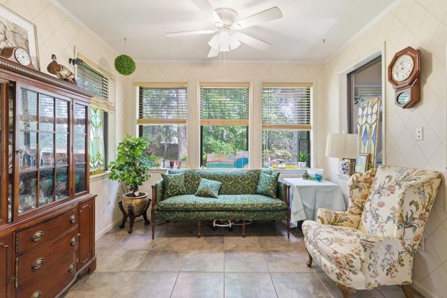 107 Greenwood Pl, Hattiesburg, MS 39402