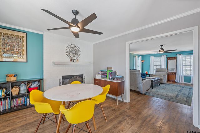 1705 Devonshire Dr, Tyler, TX 75703
